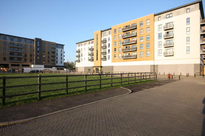 Main external. 15...