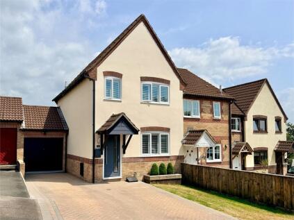 Larch Drive, Plymouth