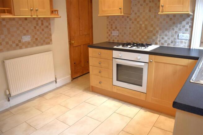 KITCHEN DINING ROOM