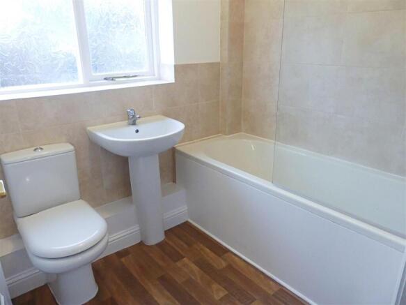 Bathroom.jpg