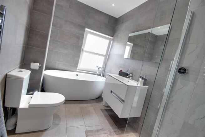 Contemporary Bathroom