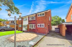 5, Redwood, Egham TW20 8SU