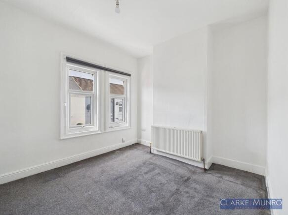 2 bed Terraced for sale Image 9
