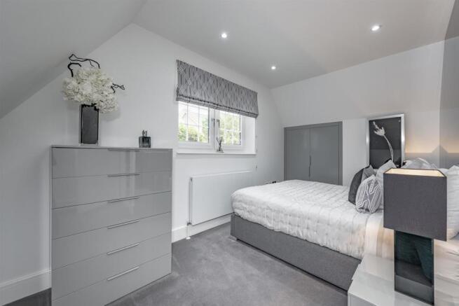 3, 25 Westview Road Low Res - 0001 -_IMM6463 -.jpg