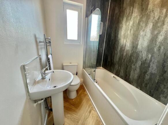 2 bed Terraced for sale Image 10