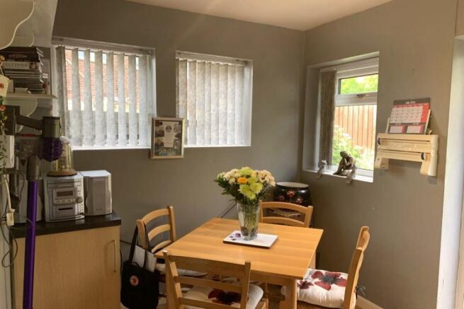 Dining Kitchen
