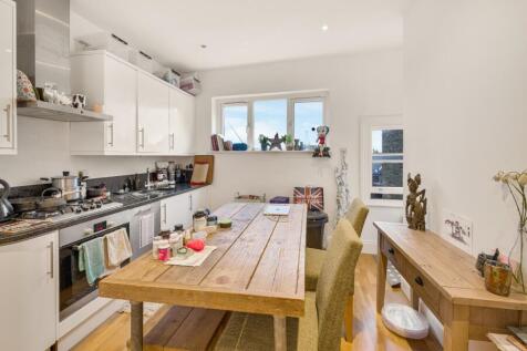 St Margarets Road, TW1