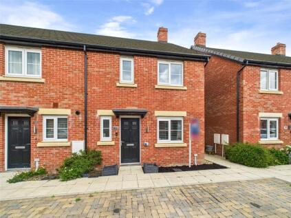 Redshank Way, Hardwicke, Gloucester, Gloucestershire, GL2