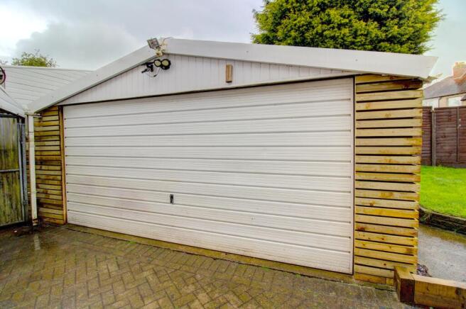Detached Double Garage
