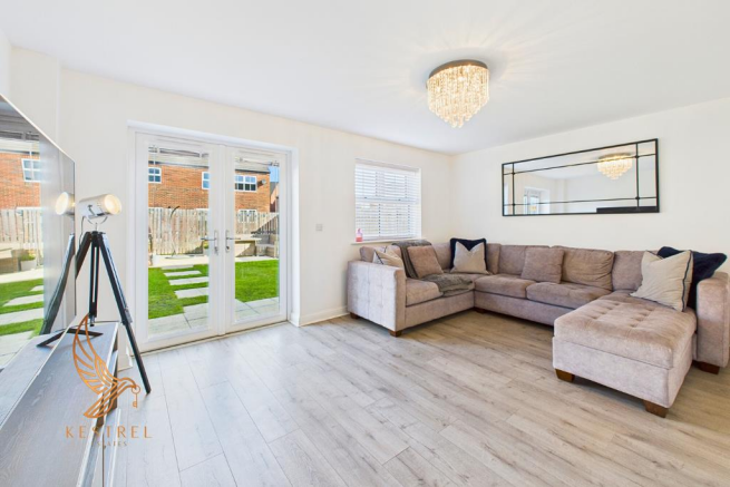 3 bed Detached for sale Image 10
