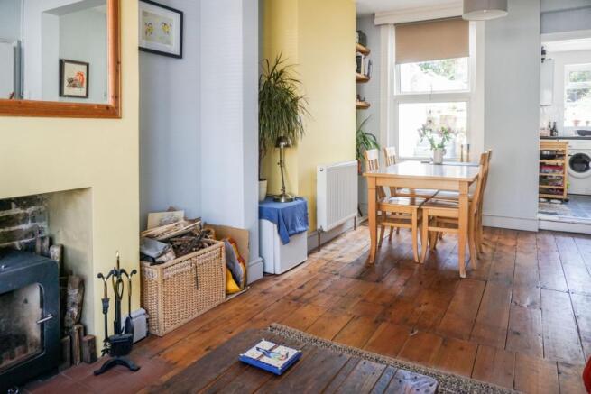 Lounge/Dining Room