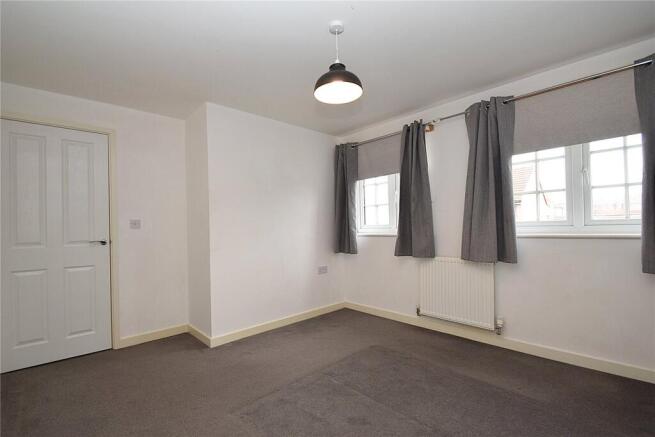 3 bed Terraced for sale Image 11