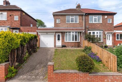 West Vallum, Newcastle upon Tyne, Tyne and Wear, NE15
