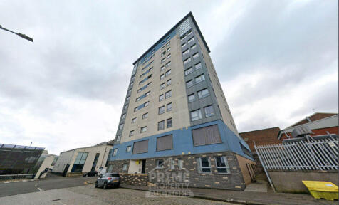 5/2, 8 Cranston St, Glasgow, G3 8GG
