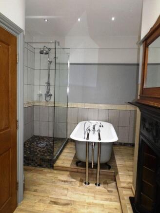 Photo 10