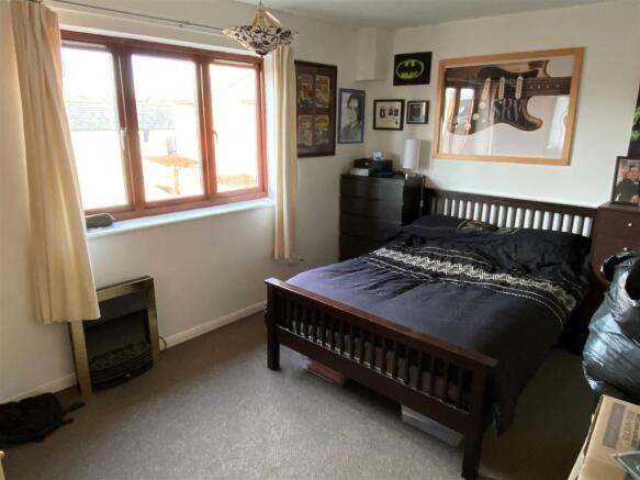 Bedroom.jpg