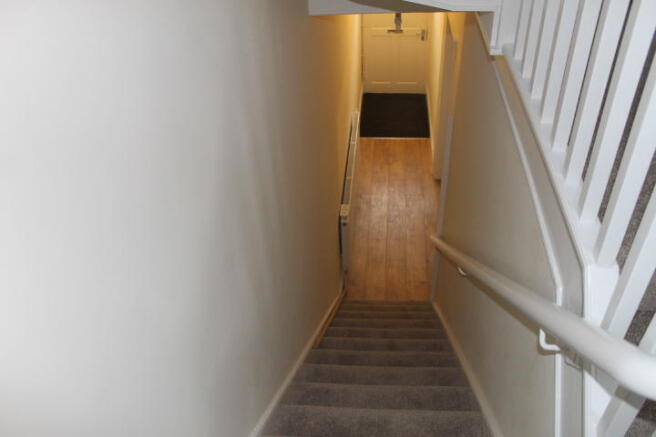 3 bed Terraced to rent Image 11