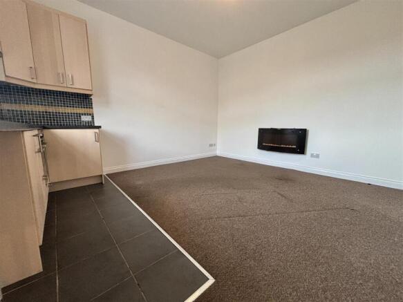 1 bed Terraced for sale Image 8
