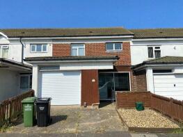 12, North Crockerford, Vange SS16 4HZ