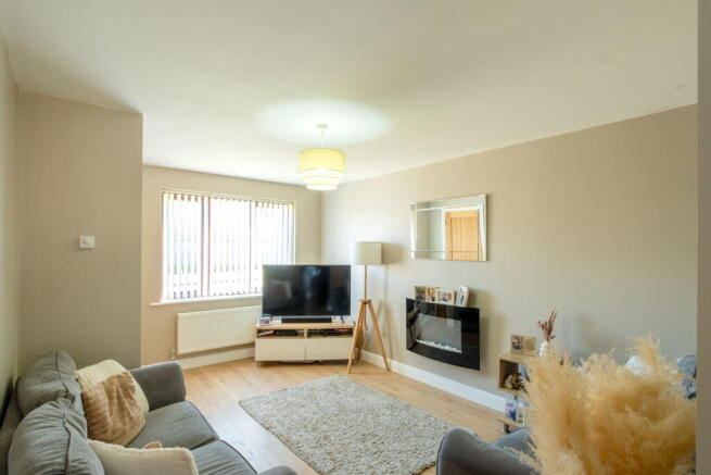 Ravensthorpe Drive, Loughborough photo 4