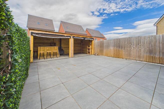 Garden to rear