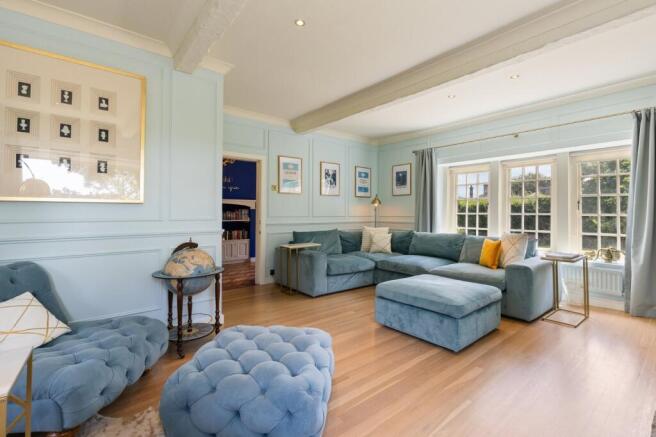 4 bed Detached for sale Image 12