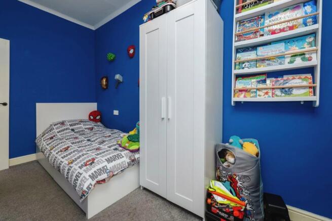 Photo 12