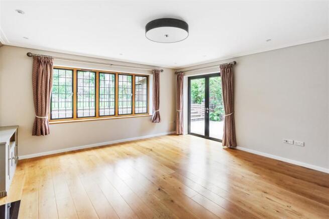 house. partnership Kingston-upon-Thames