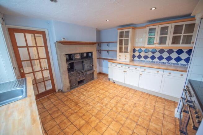 2 bed Cottage for sale Image 5