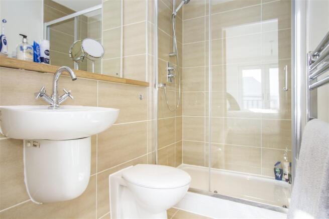 En-suite Bathroom