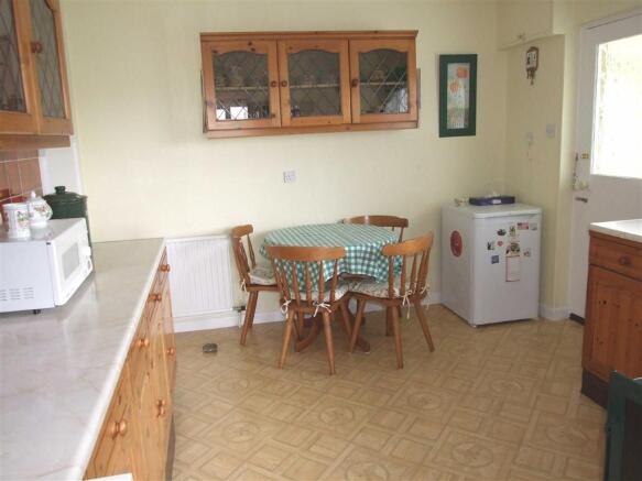 Kitchen / Breakfast 