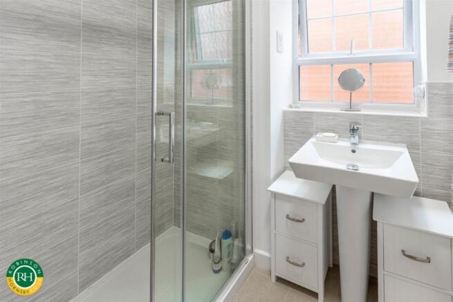 Ensuite.jpg