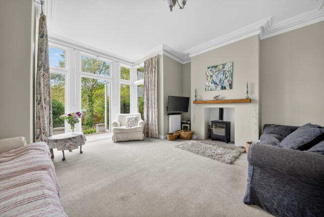 13 bed Detached for sale Image 9