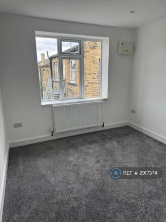 1 bed Flat to rent Image 4