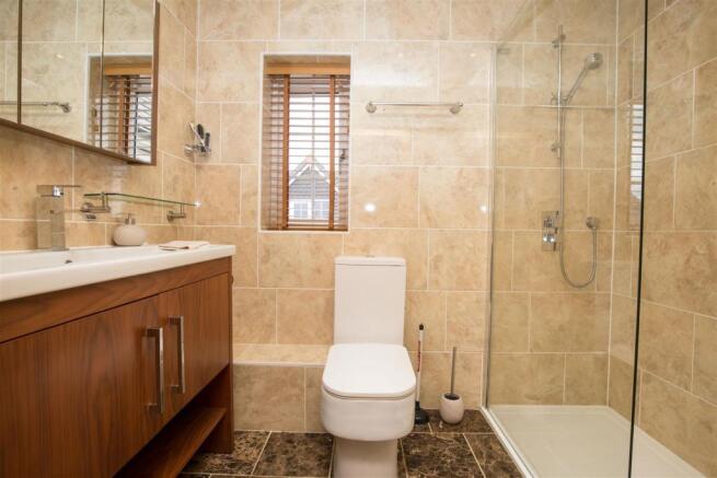 En suite shower room