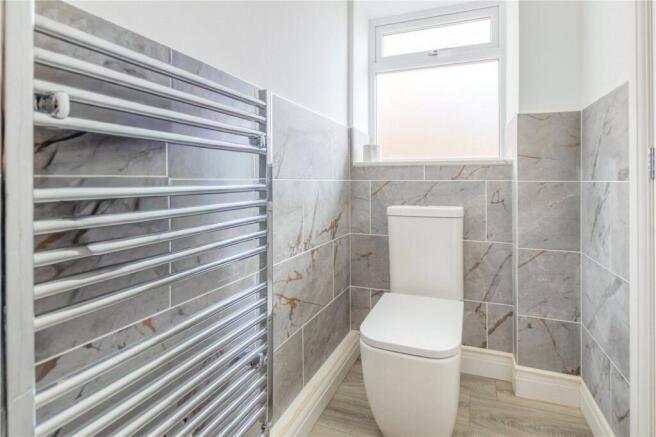 3 bed Detached to rent Image 9