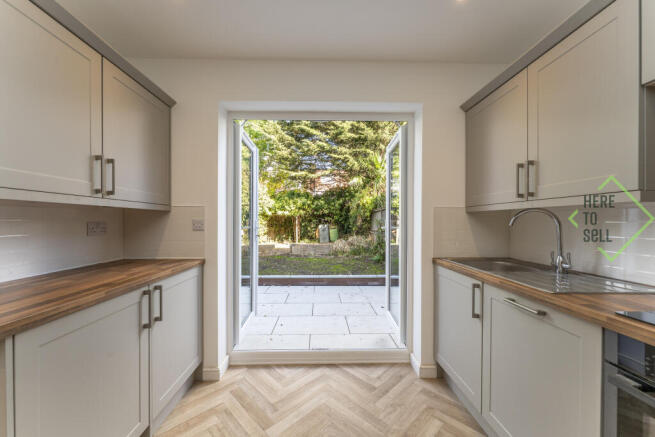 Rosebery Gardens, London N8 8SH (22)