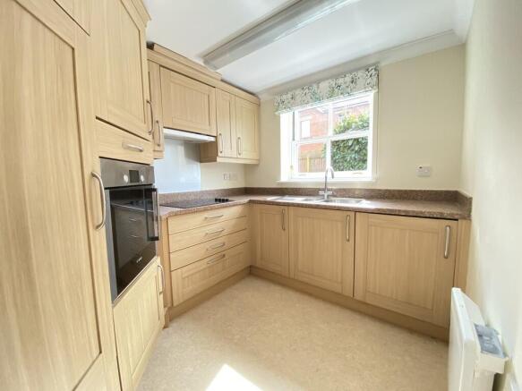 Fitted kitchen