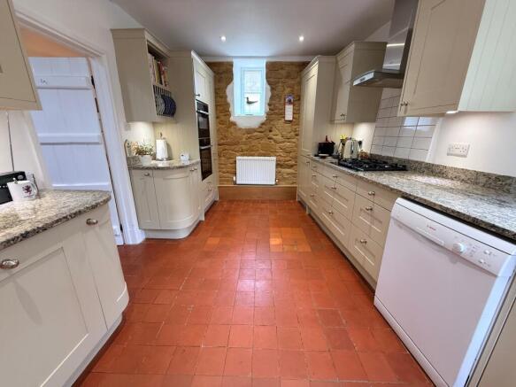 Kitchen Main