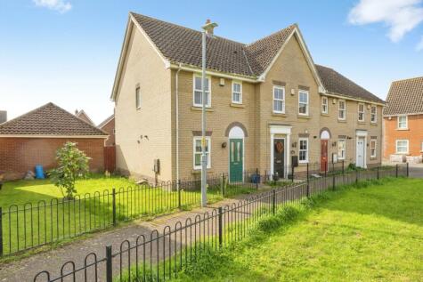 Whitebeam Crescent, Watton, Thetford, Norfolk, IP25
