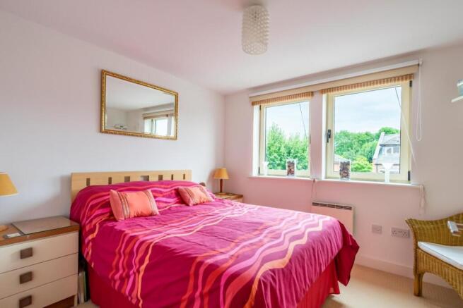 3 bed Penthouse for sale Image 7