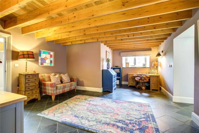 3 bed Detached for sale Image 10