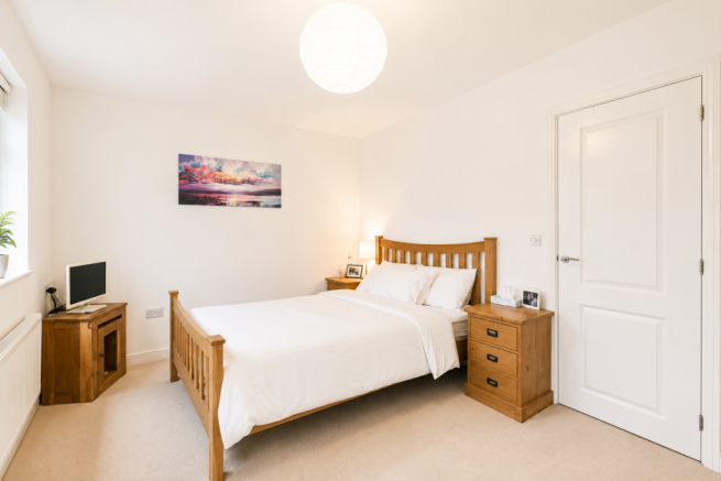 4 bed Semi-Detached for sale Image 10