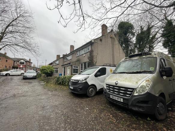 2 Alkrington Hall Road North, Middleton, Manchester, Greater Manchester M24 1WG photo 4