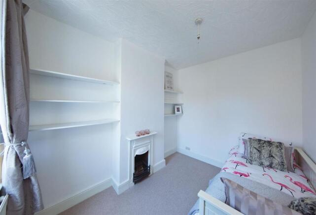 233 Moorland Rd 1228.jpg