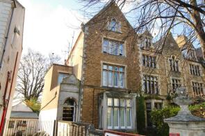 Flat 1, 2 4, Leicester Parade, Northampton NN2 6AQ