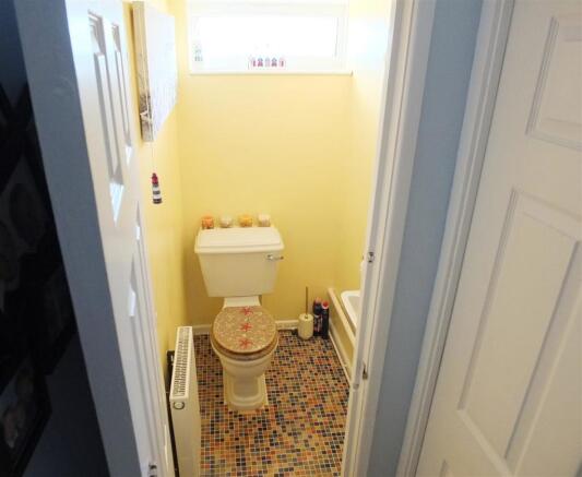 Downstairs Cloakroom.jpg