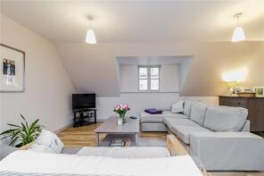 27, Castle Mews, St Thomas Street, Oxford OX1 1JR