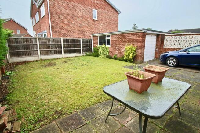 Rear_Garden