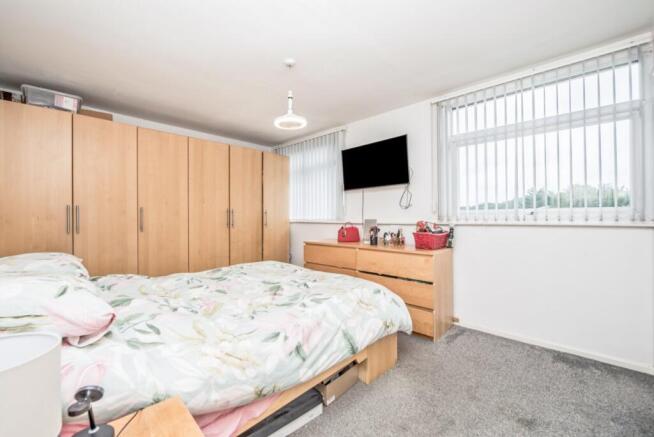 2 bed Terraced for sale Image 8